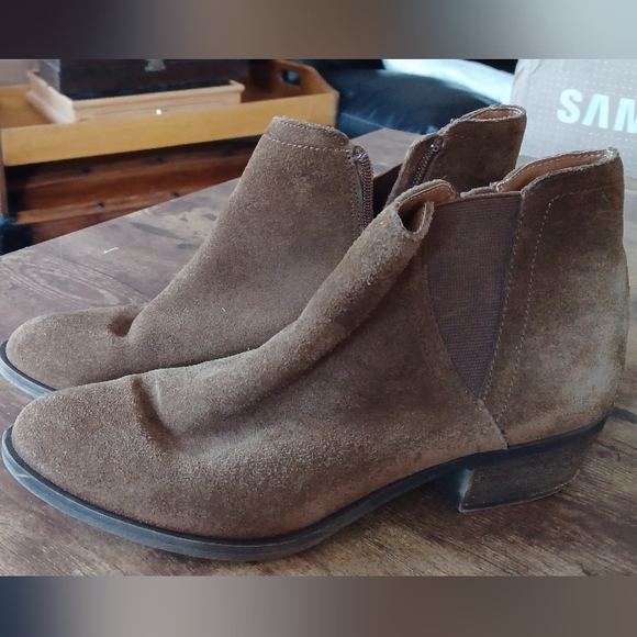 Kensie Ladies' Gazelle Ankle Boot in Brown, 9 - Picture 6 of 9